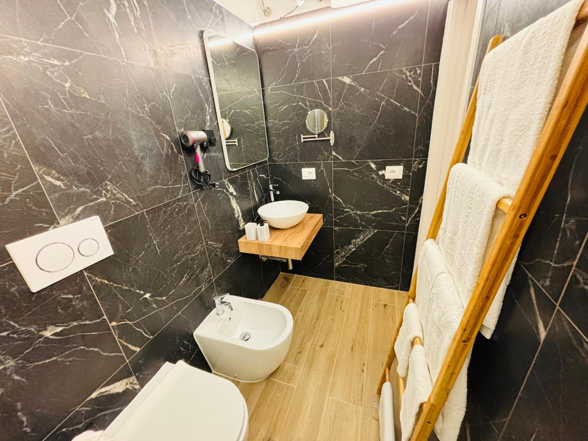 La Petite Suite Sanremo Dış mekan fotoğraf